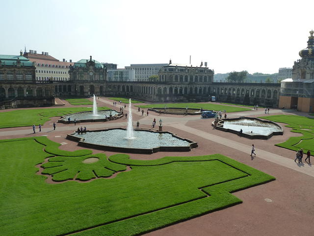 P1180446